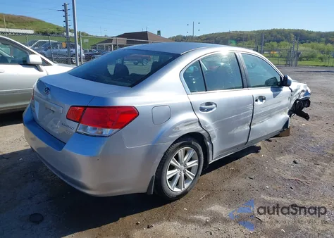 2012 Subaru Legacy 2.5I z USA, uszkodzony, nr VIN 4S3BMBA68C3026845